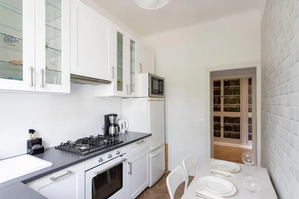 Close-Central Warsaw Apartment - Great Location - Big And Bright Apartment&Nowy Swiat